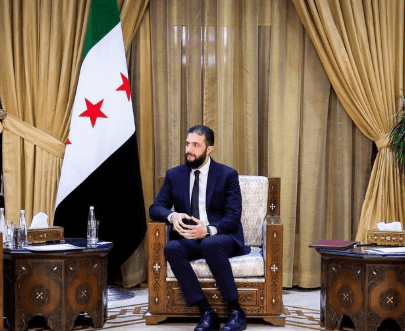 ما حقيقة التصريح المنسوب للرئيس الشرع حول فتح الأجواء السورية أمام إسرائيل؟