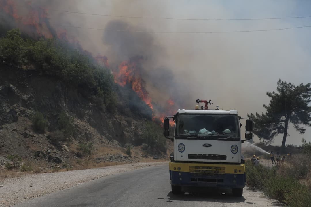 لا صحة لملاحقة مضرمي نار في جبل تقسيس جنوب حماة