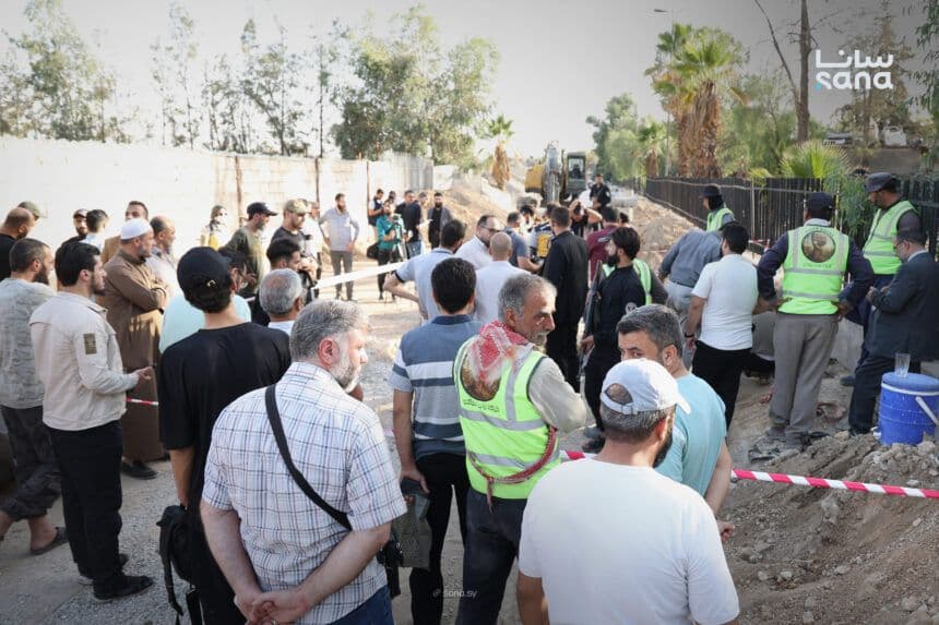 هل رفات المقبرة الجماعية في حي القدم بدمشق تعود لشبان اعتقلهم الأمن العام؟