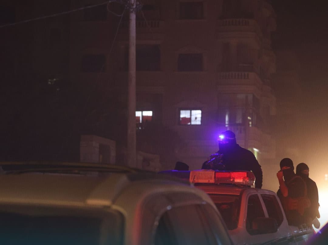 ما حقيقة حدوث اشتباكات بين وزارة الدفاع وفصيل رفض الانضمام لها في ريف إدلب؟