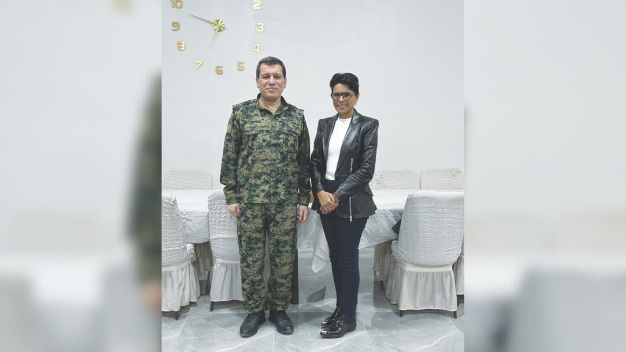 مظلوم عبدي لم يصرّح بأن إسرائيل وعدت بقصف دمشق إذا هاجمت تركيا "قسد"