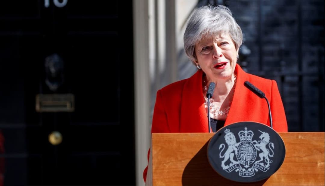 (تيريزا ماي) لم تصرح أن "شياطين الأرض" و الماسونية اليهودية هم سبب أزمة كورونا"