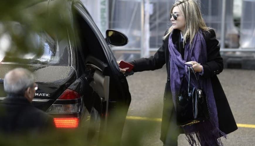 لونا الشبل لم تهدد الأكراد والمعارضة وصفحة مزوّرة تنتحل شخصيتها