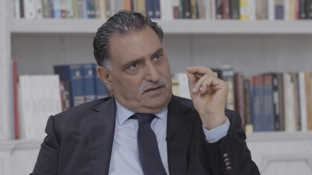 عزمي بشارة ليس عضوا في مجلس إدارة قناة الجزيرة ولم يُقل