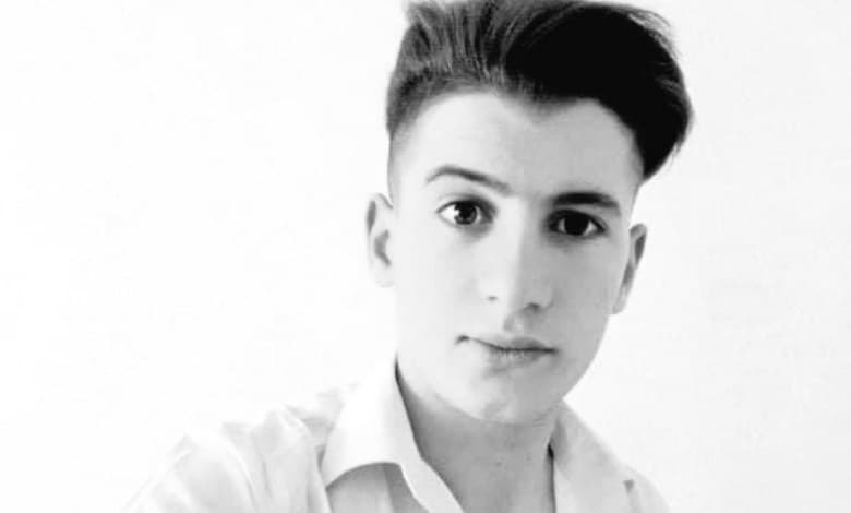 هل صدر حكم قضائي بحق الشرطي المتهم بقتل الشاب علي العساني؟