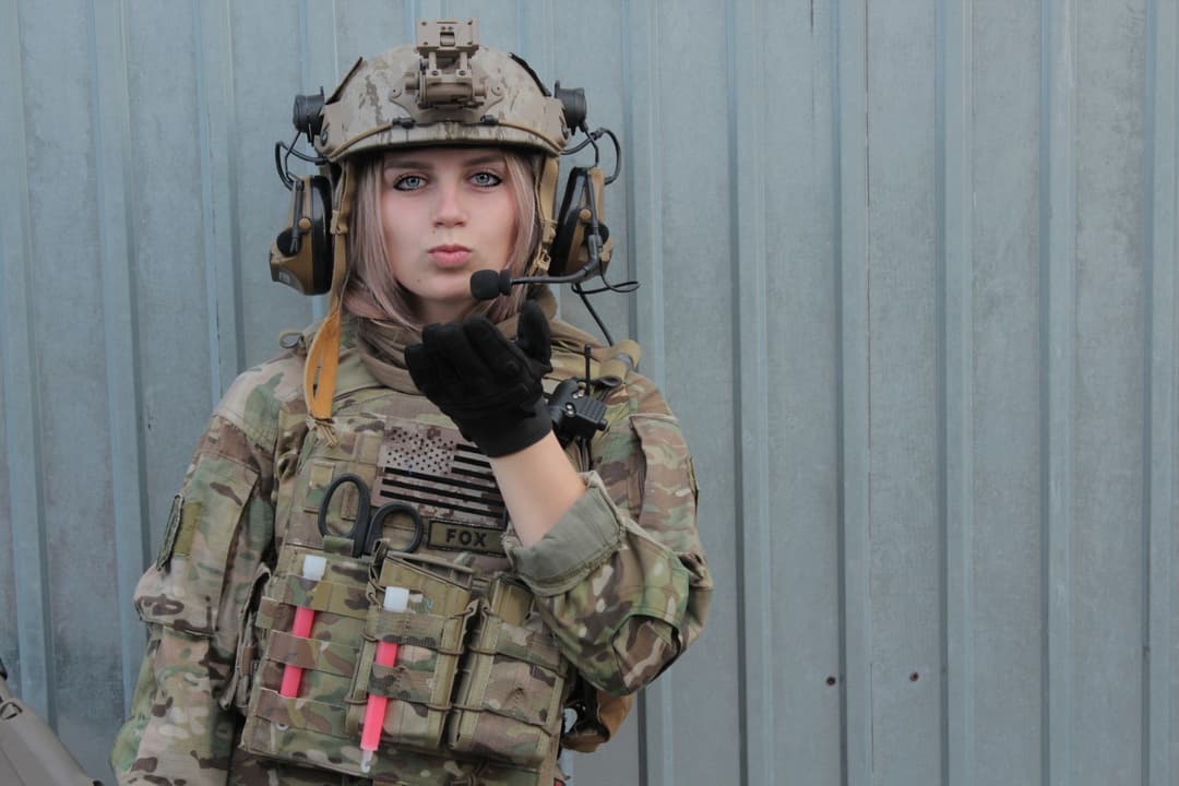 من تكون هذه الفتاة التي قيل أنها قتلت قاسم سليماني؟