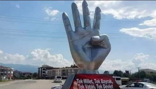 هل أزالت تركيا تمثالاً لرابعة للتقارب مع مصر وأنهت تواجد الإخوان رسمياً؟