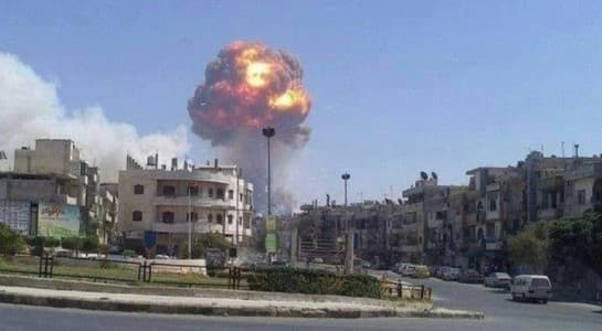 هل تظهر هذه الصورة انفجار مستودع ذخيرة حديثاً بين حماة وحمص؟