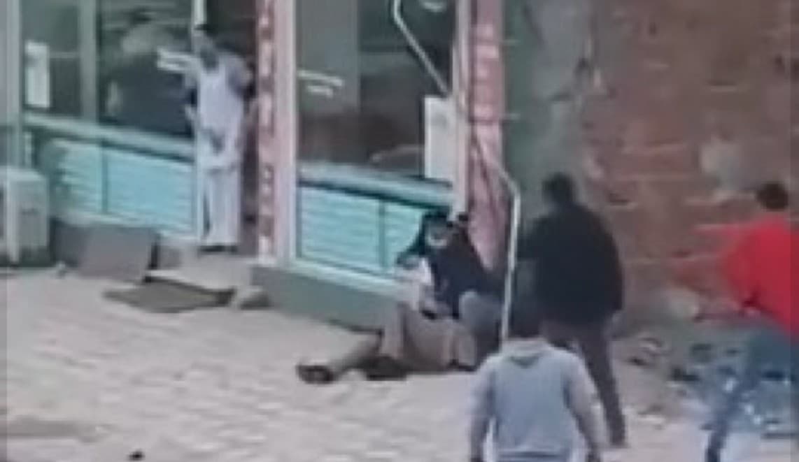 هل هذا التسجيل لجريمة قتل لاجئة سورية في ولاية أورفا التركية؟