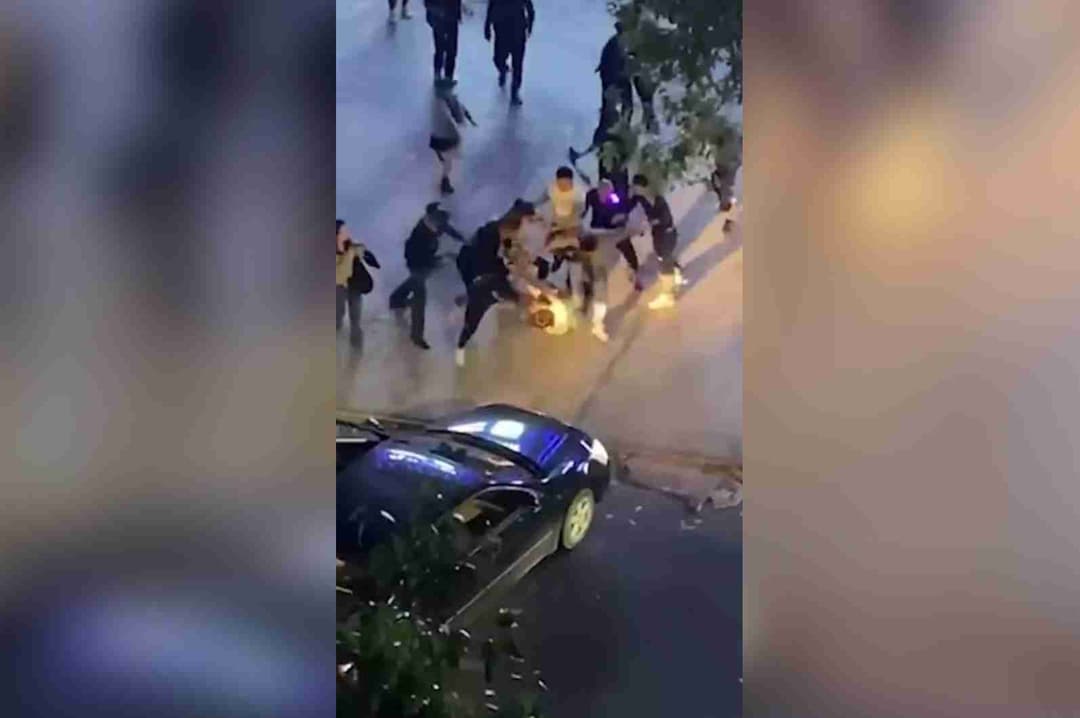 اعتداء على شاب قبل دهسه.. هل هو من أنقرة؟