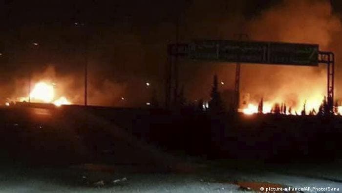 Image accompanying صورة تعود للقصف الإسرائيلي فجر اليوم على دمشق بالقرب من السومرية