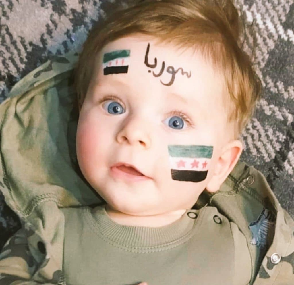 هل هذه الصورة لطفل سوري قُتل في قصف روسي؟