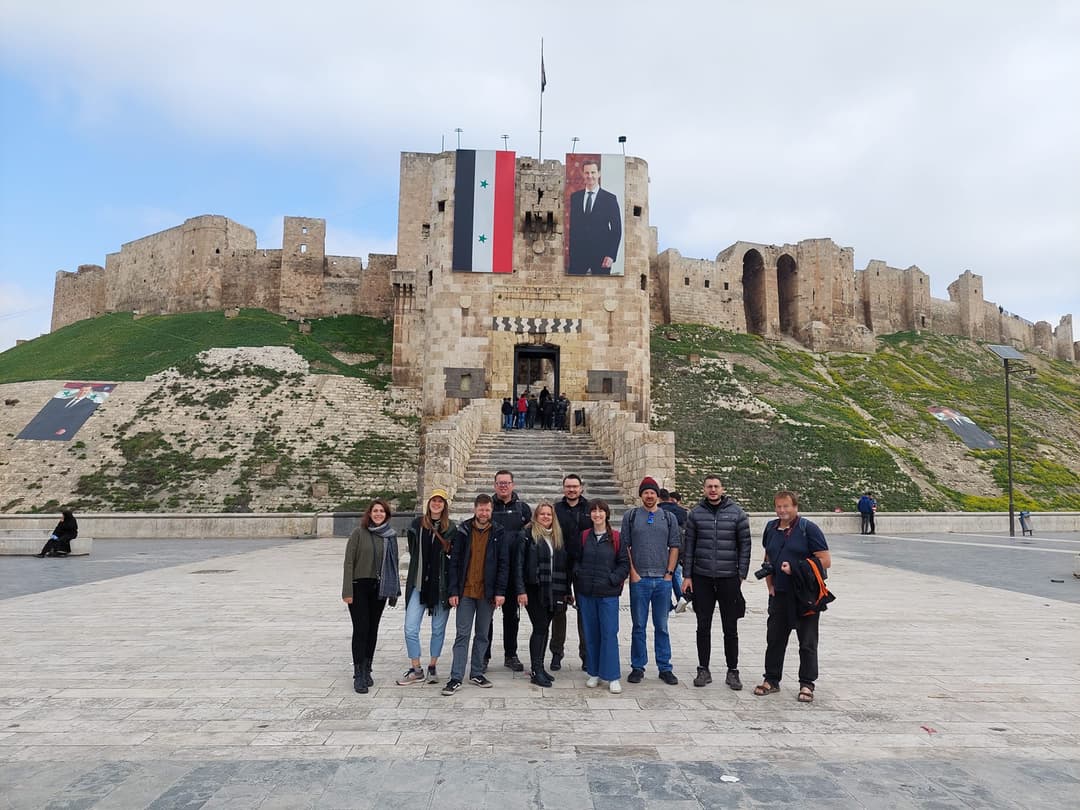 هل حقاً بدأت هولندا بتسيير رحلات جوية سياحية إلى سوريا؟