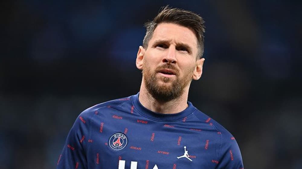 هل اشترط ميسي 600 مليون يورو سنوياً للانتقال إلى الهلال السعودي؟