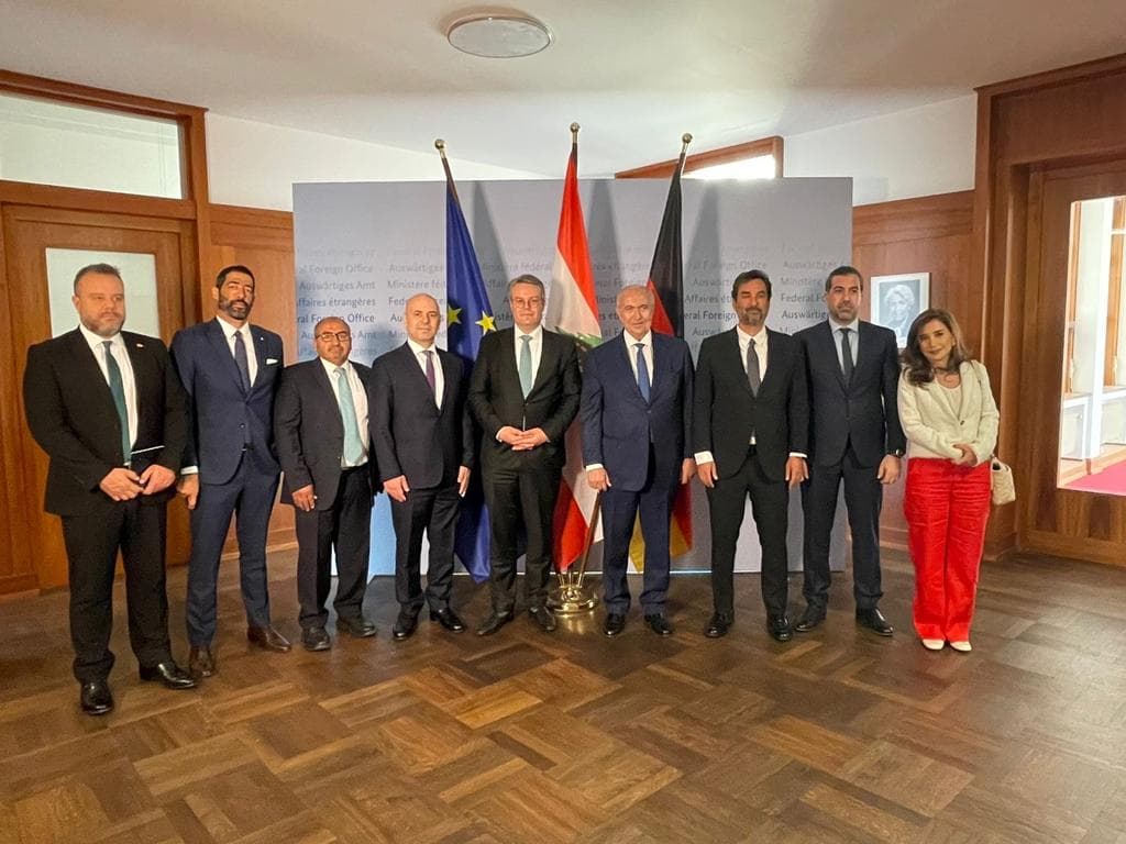 هل وافق نواب لبنان على إبقاء النازحين بشرط الدعم المتساوي مع اللبنانيين؟