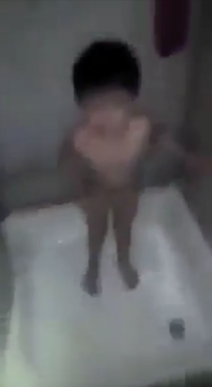 تسجيل زعم أنه للطفل السوري فواز قطيفان | خارج السياق